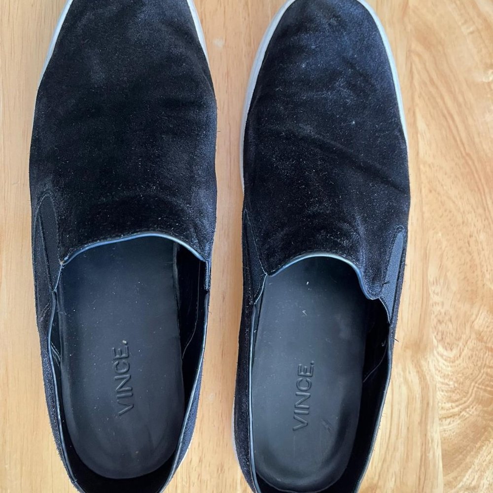 VINCE shoes UNISEX SIZE 9